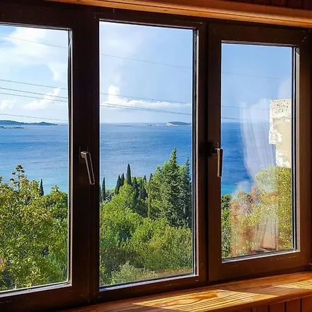 Helena3 Mit Blick Auf Wasser By Interhome Appartement