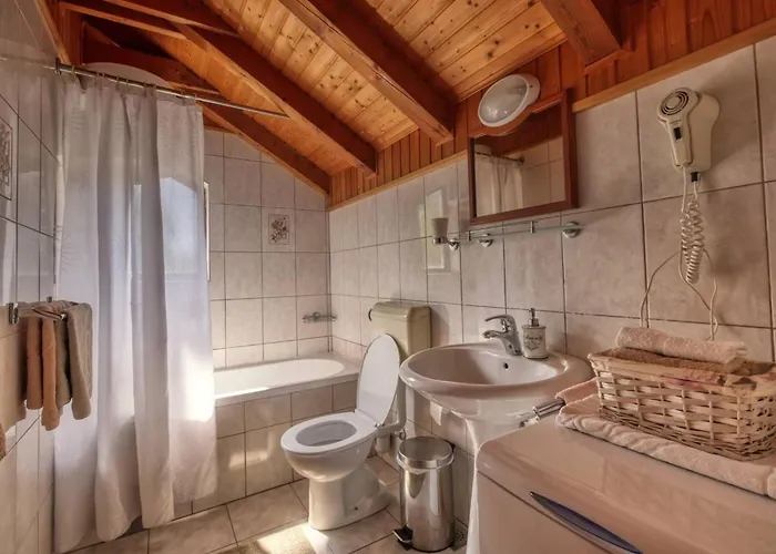 Helena3 Mit Blick Auf Wasser By Interhome Mlini