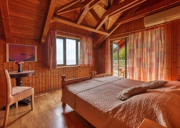 Helena3 Mit Blick Auf Wasser By Interhome * Mlini