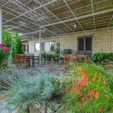 Daire Helena3 Mit Blick Auf Wasser By Interhome