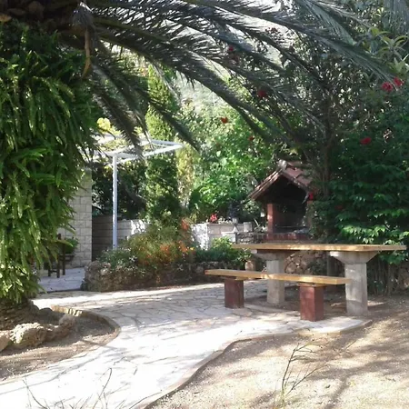 Daire Helena3 Mit Blick Auf Wasser By Interhome