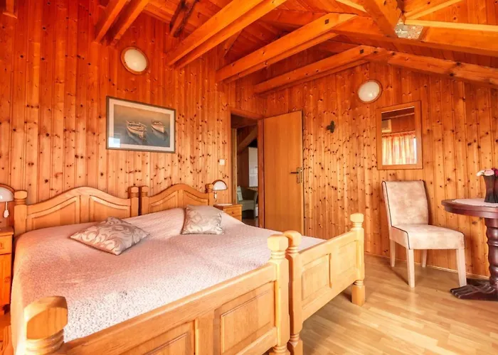 Helena3 Mit Blick Auf Wasser By Interhome Apartament *